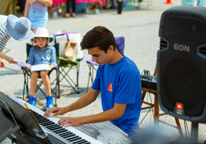 Ada Farmers Market